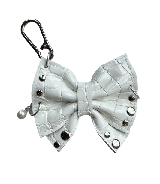 The Swan Bow Bagcharm🦢