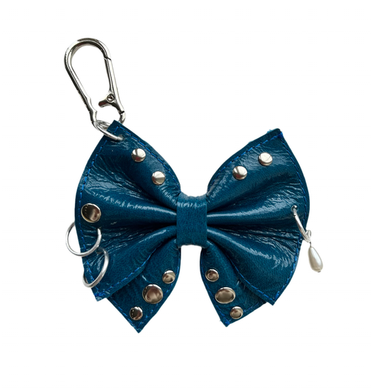 The AquaMarine Bow Bagcharm🐬